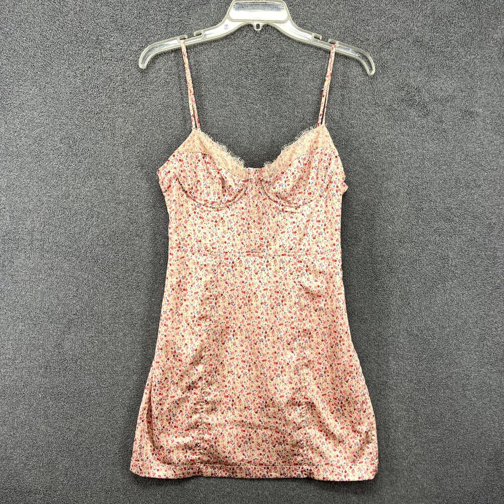 Victoria & Sophia Slip Dress‎ Womens Small Pink floral Satin mini